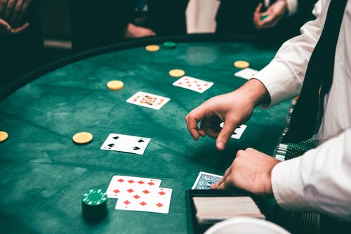 Online Poker: Beneficial To Beginners post thumbnail image